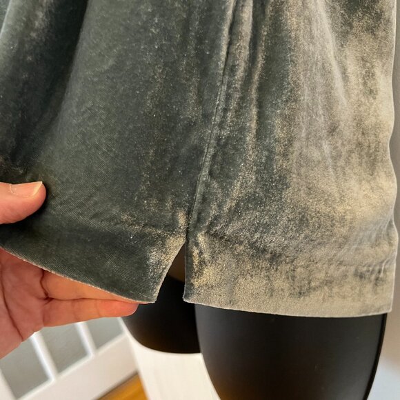 NWT J. Crew Sage Green Silk Blend Velour Tank, Size Medium - Picture 4 of 12